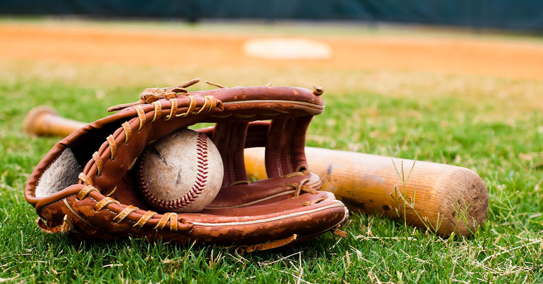 Kenny Lofton Completes Vietnam Veteran’s 1995 Cleveland Indians Autograph Bat Quest