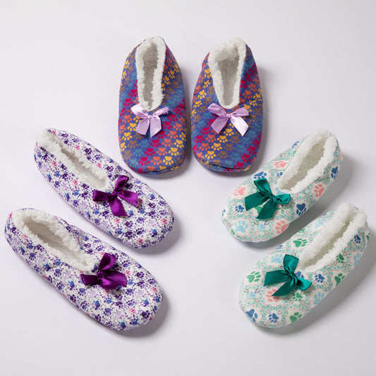 Super Cozy™ Pawsitively Adorable Paw Slippers