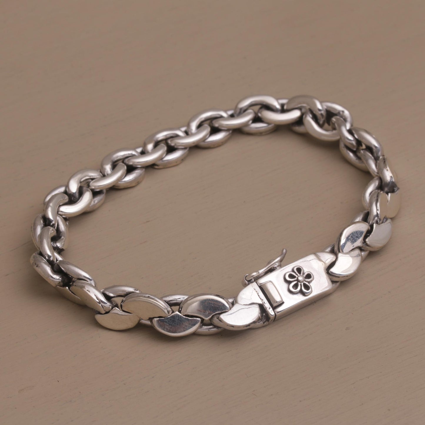 Carried by the Wind Chain Bracelet