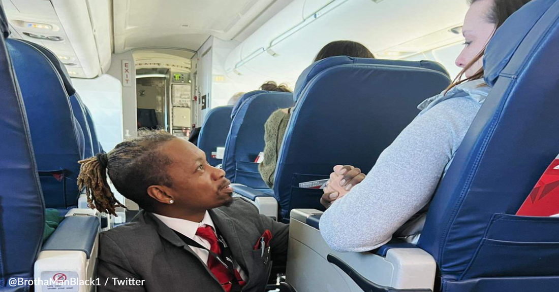 Kind Flight Attendant Sits With Woman Who's Terrified Of Flying