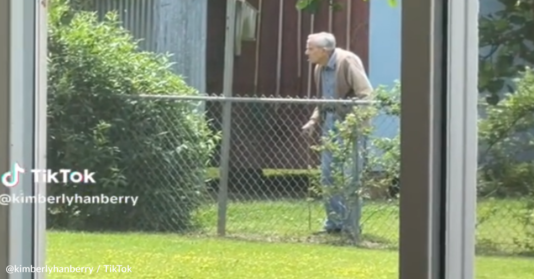 94-Year-Old Man Befriends The Neighbor's Dogs