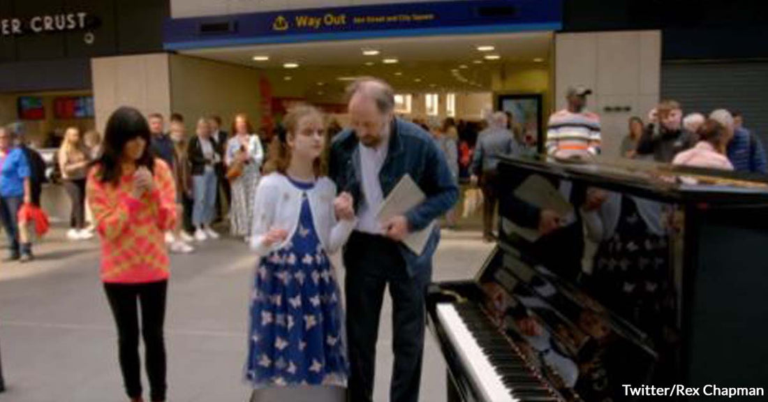 13-Year-Old Blind Girl Gives a Jaw-Dropping Piano Performance of Chopin’s Music