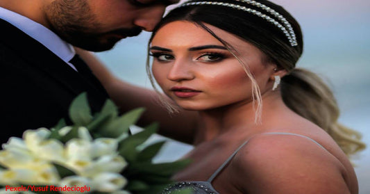 You Ruined My Wedding! Bride Accuses a Teenage Guest for Wearing a Sage Green Dress