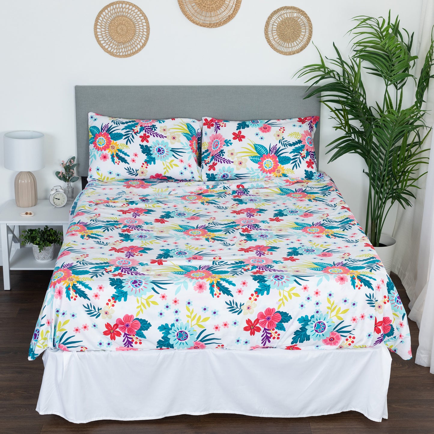 Perfectly Patterned Paws Sheet Set