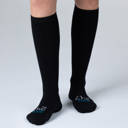 2XU Unisex Compression Socks