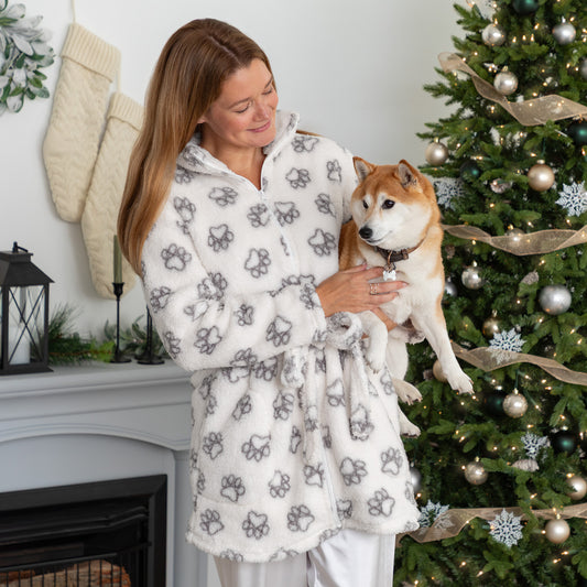 Paw Outline Sherpa Fleece Cinch Waist Zip Robe Jacket