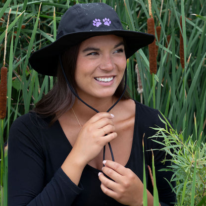 Women’s Wide Brimmed Rain Hat