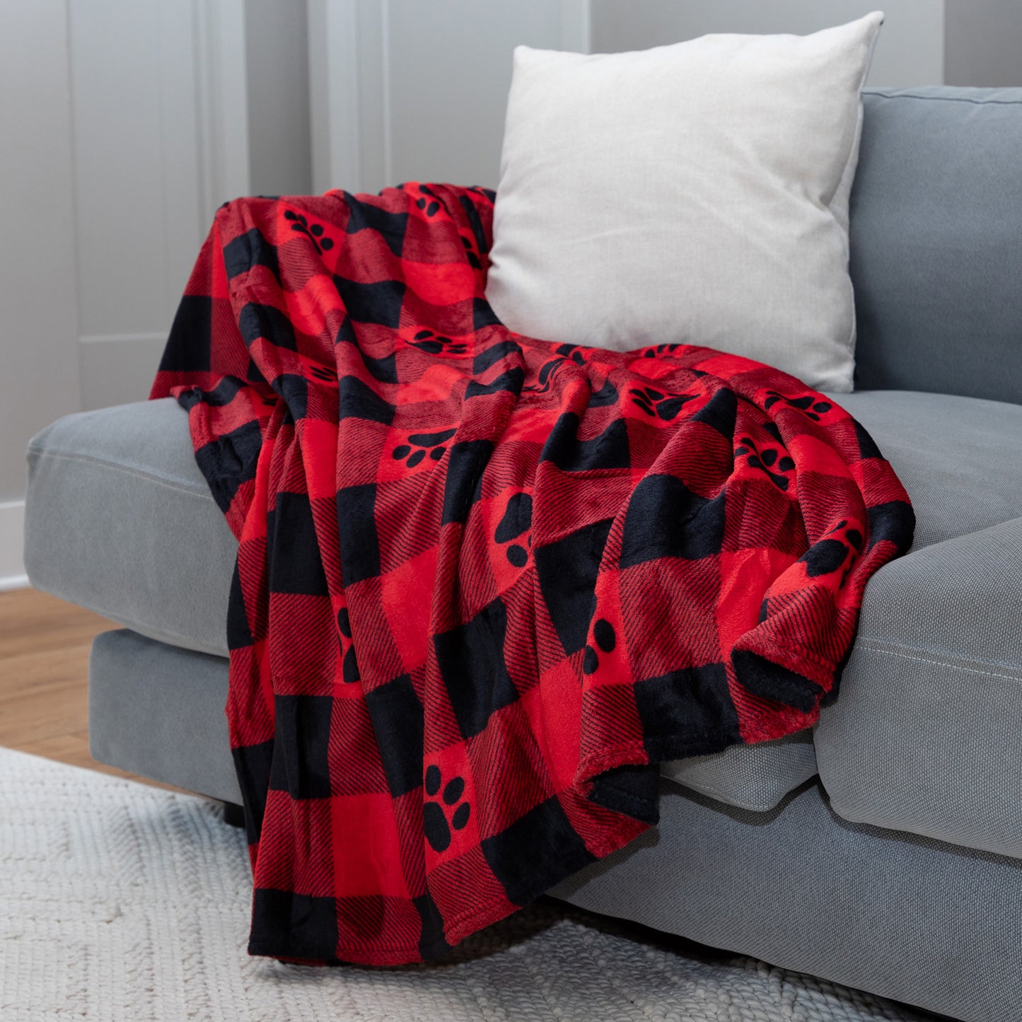 Super Cozy&trade; Fleece Paw Print Throw Blanket