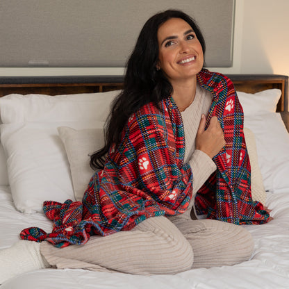 Super Cozy&trade; Fleece Paw Print Throw Blanket