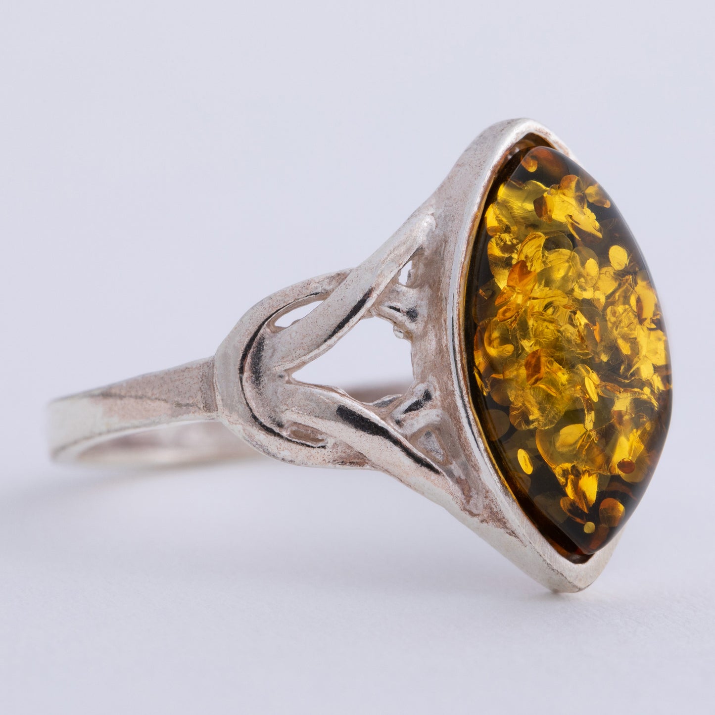 Green Amber Celtic Ring - North/South