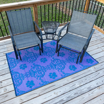 3 Designs Paw Print Outdoor Reversible Patio Rug