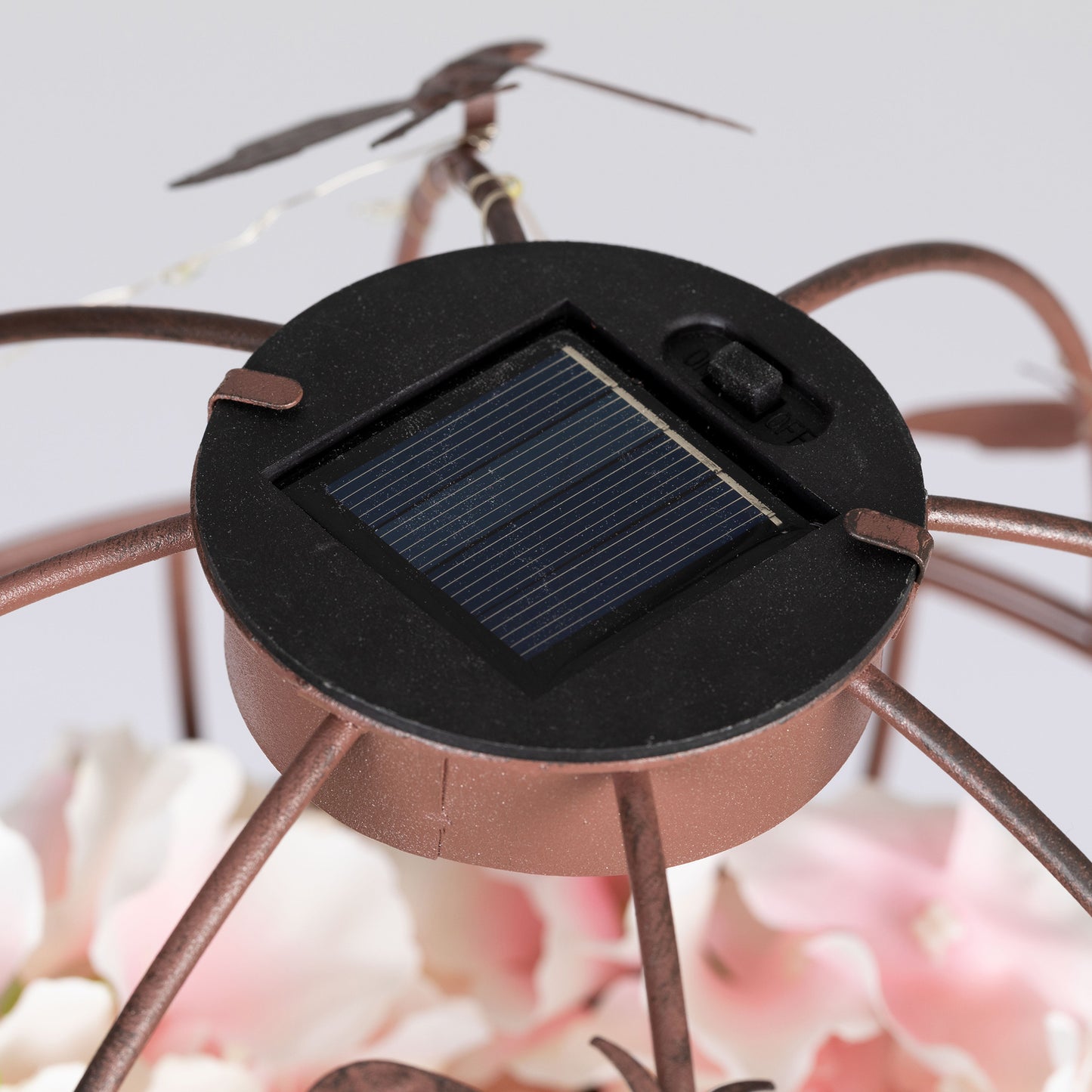 Garden Sphere Solar Planter