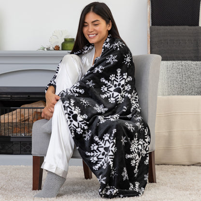 Super Cozy&trade; Fleece Paw Print Throw Blanket