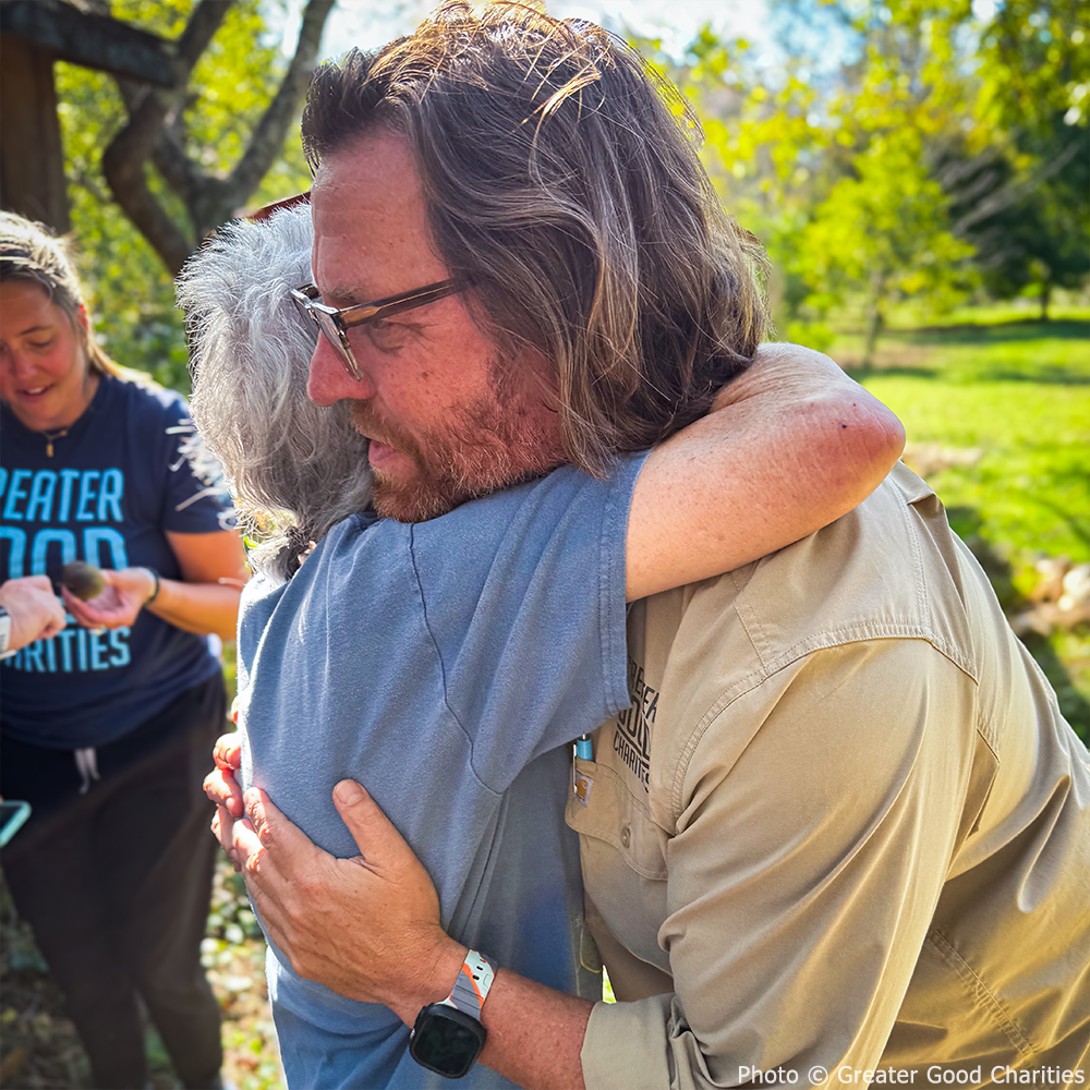 Send Critical Supplies to Veterans & Pets Experiencing Homelessness