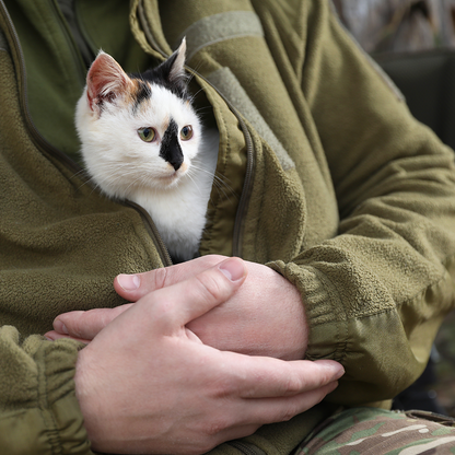 Send Winter Relief Kits to Veterans & Pets Experiencing Homelessness