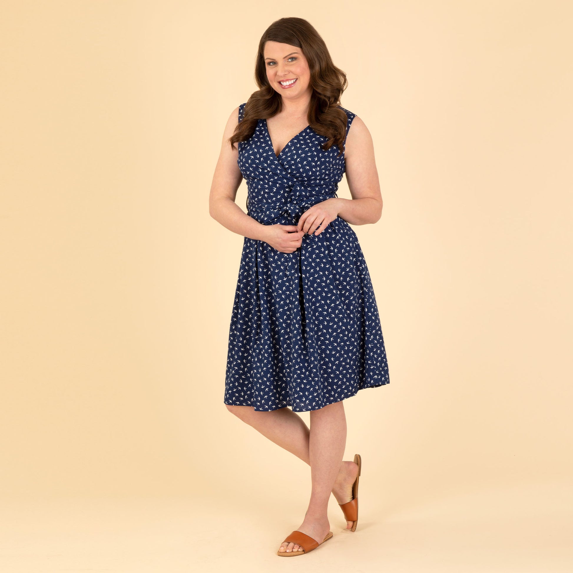 Navy Blue Dove Sleeveless Wrap Dress - M Navy Blue Dove Sleeveless Wrap Dress - M