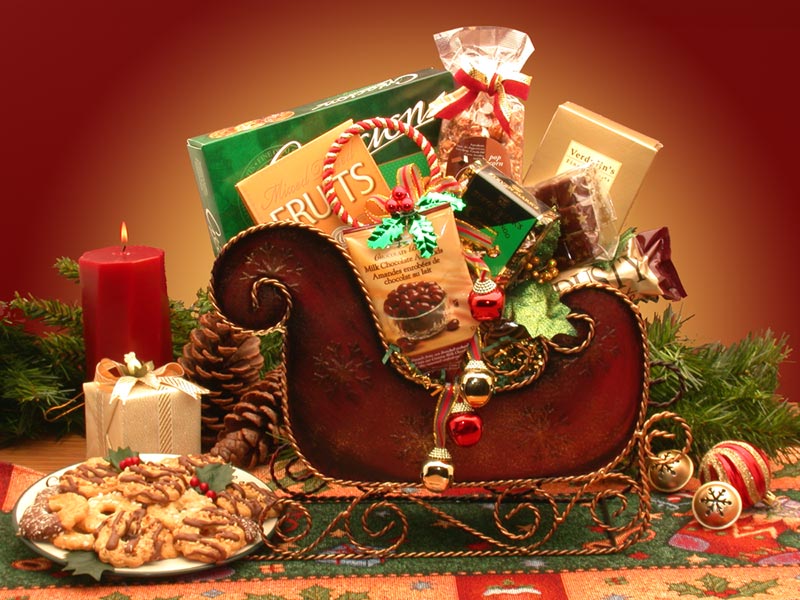 Season's Greetings Holiday Sleigh Gift Basket - Medium