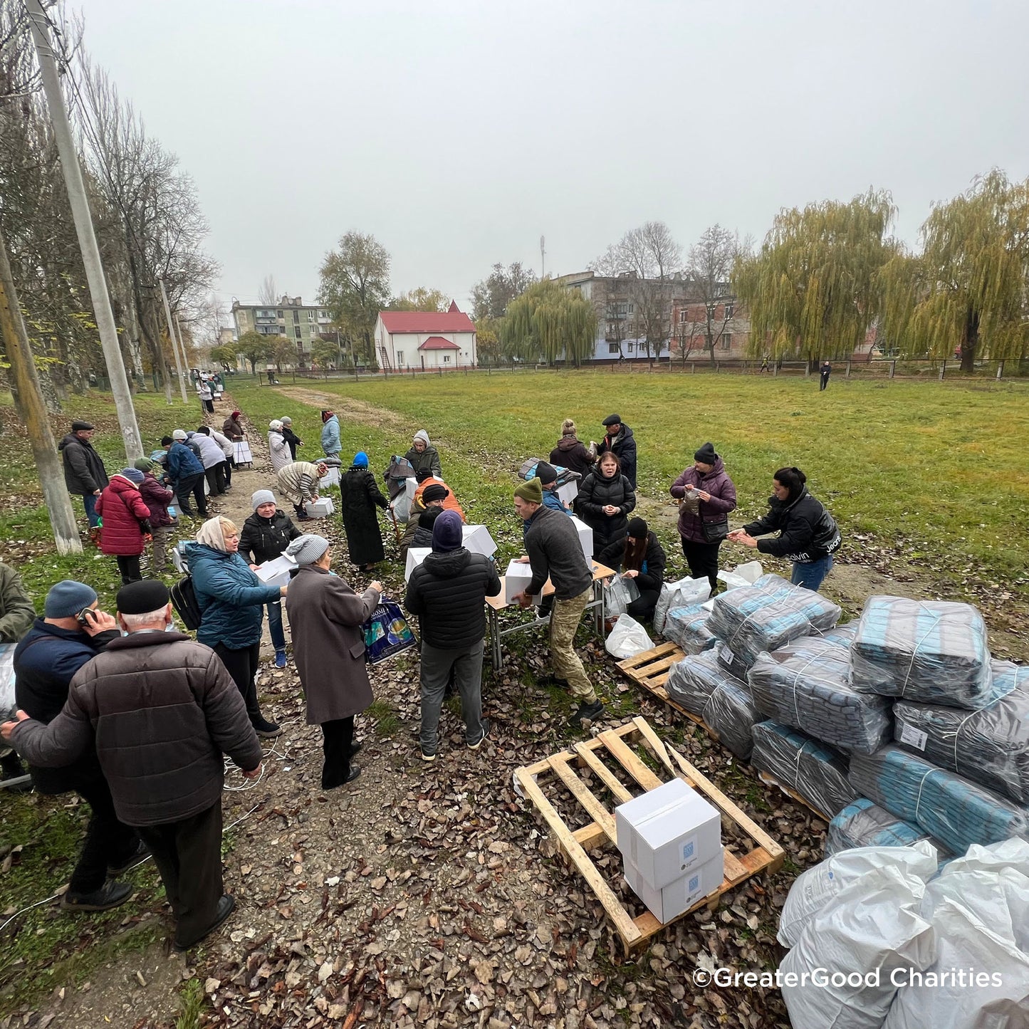 Send Blankets to People & Pets of Ukraine