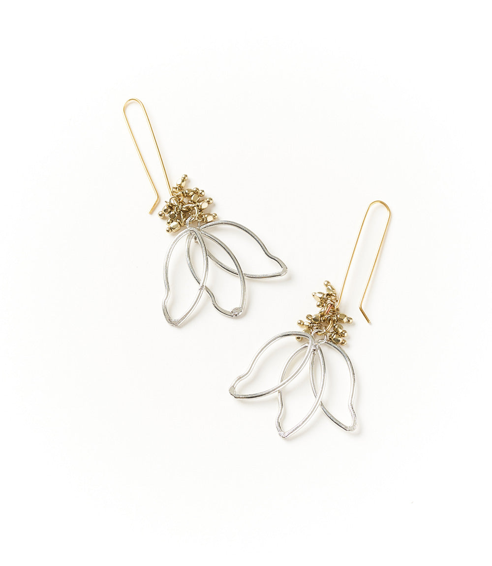 Kairavini Earrings - Petals