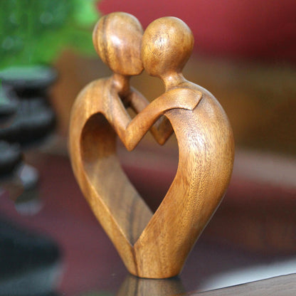 Sweet Love Suar Wood Sculpture