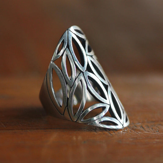 Bamboo Breeze Sterling silver cocktail ring