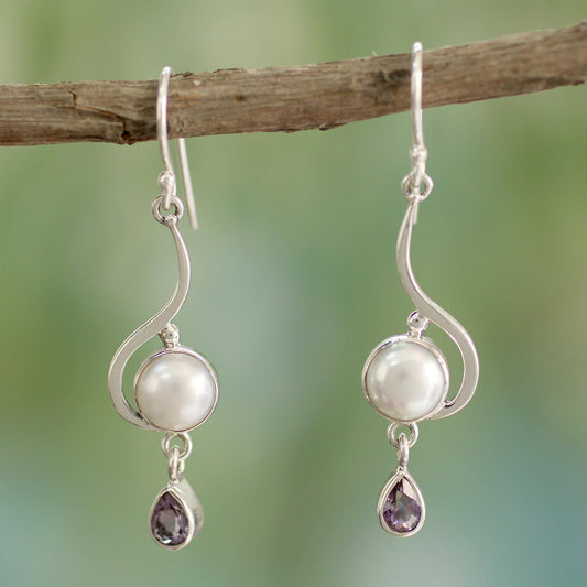 Cloud Sonnet Freshwater Pearl Earrings