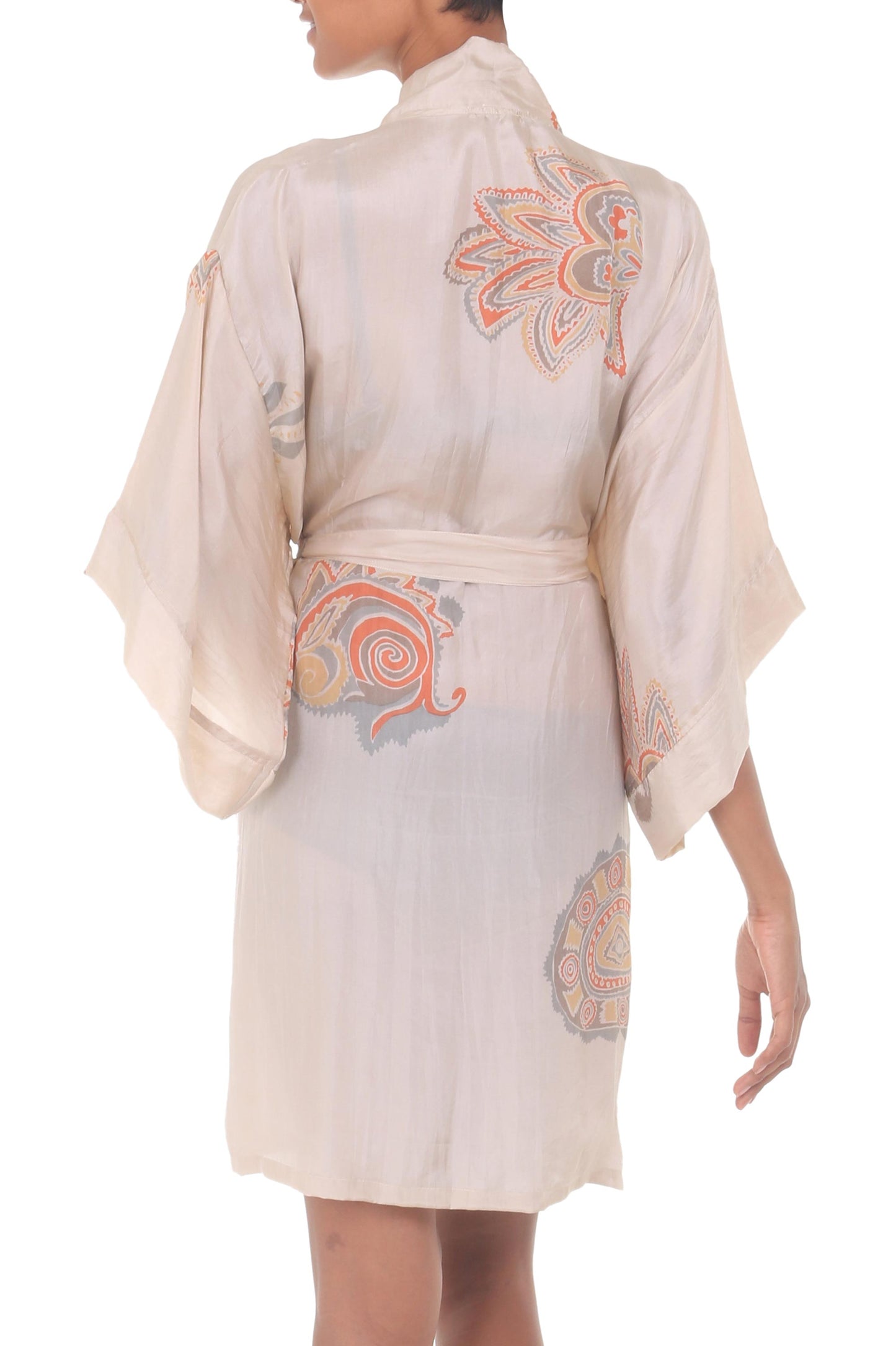 Evening Impression Beige Silk Robe