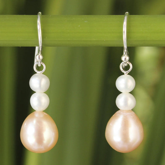 Sweet Peach Glamour Pearl Earrings