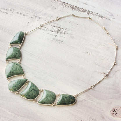 Light Green Uniqueness Artisan Crafted Jade Jewelry in a Sterling Silver Necklace