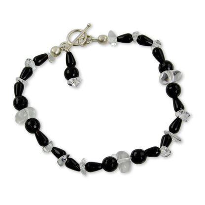 Midnight Allure Indian Handmade Onyx and Quartz Black and White Bracelet