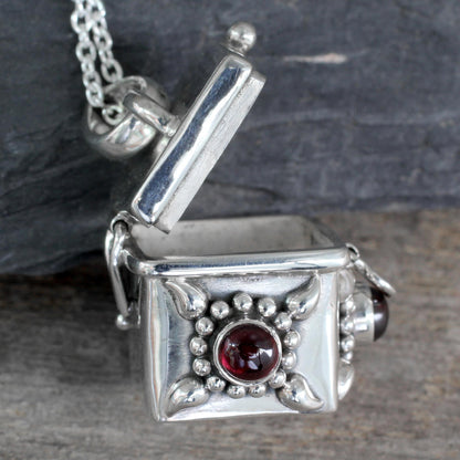 Royal Prayer Artisan Crafted Prayer Box Necklace in Silver with Garnet