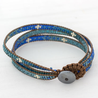 Blue Coast Glass Beaded Wristband Bracelet in Blue from Guatemala