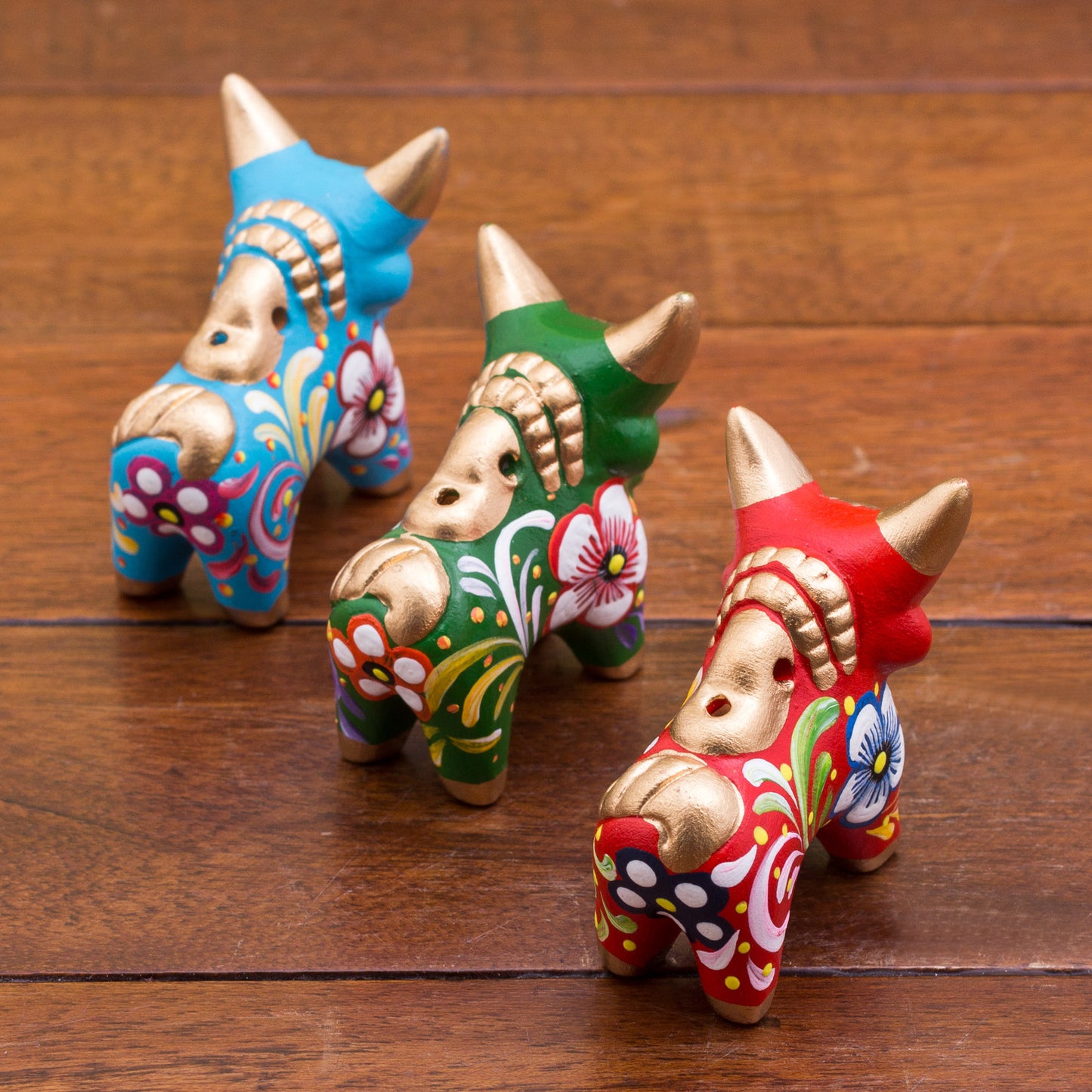 Tricolor Pucara Bulls Ceramic Sculptures