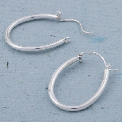 Life Circles Oval Hoop Earrings Hand Crafted in 925 Sterling Silver