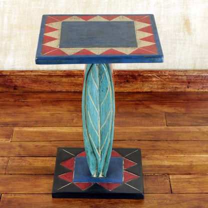 Rustic Leaf Hand Crafted Cedar Wood Geometric Leaf Accent Table