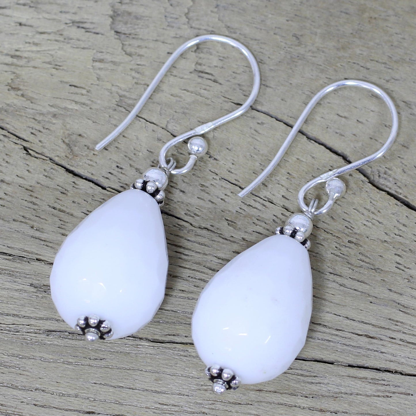 Pure Wonder White Agate & Silver Earrings