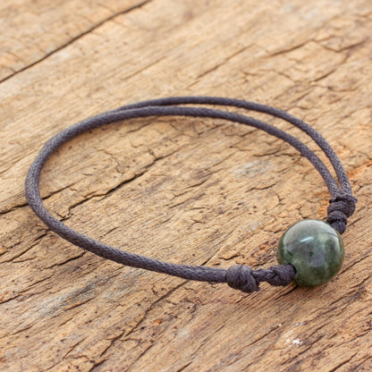 Loving Life in Dark Green Adjustable Dark Green Jade Pendant Bracelet from Guatemala