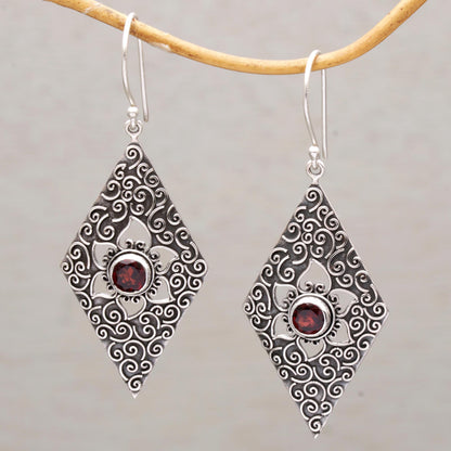 Daisy Spirals Garnet Silver Dangle Earrings