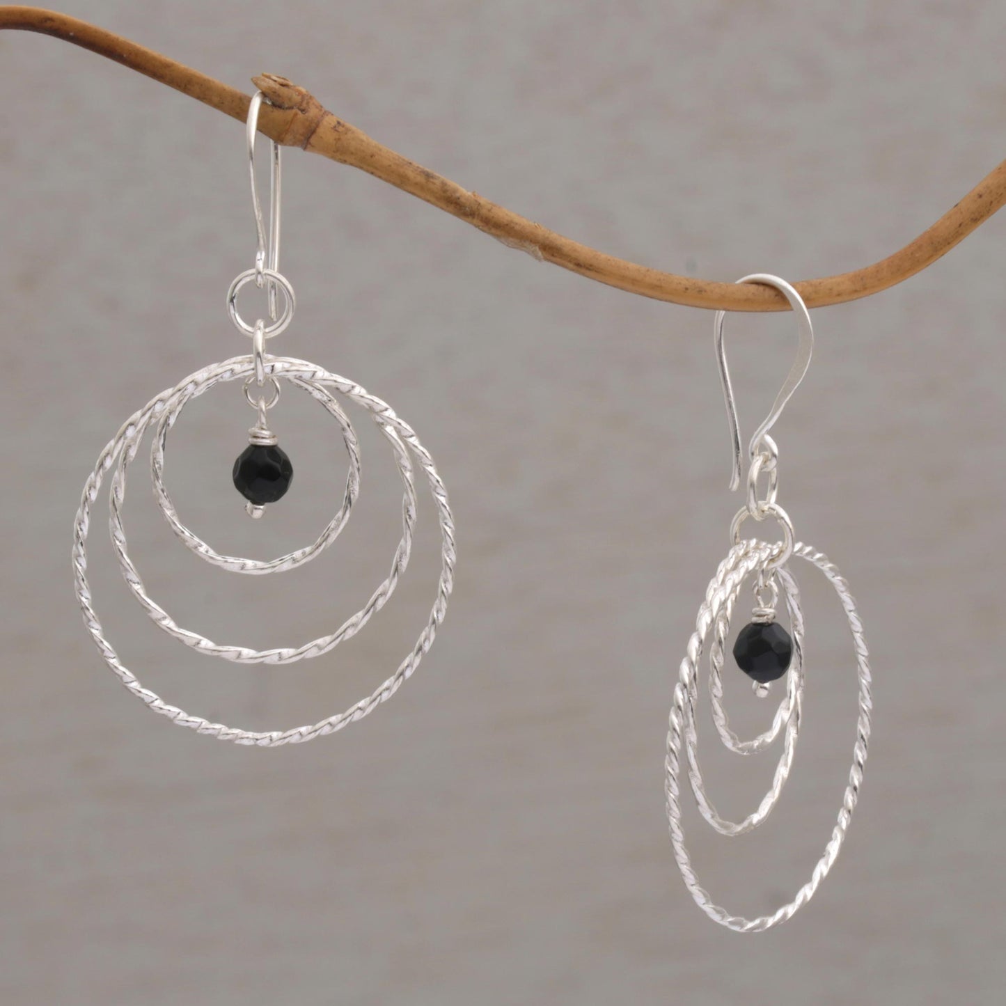 Gleaming Rings Onyx and 925 Sterling Silver Dangle Earrings from Bali