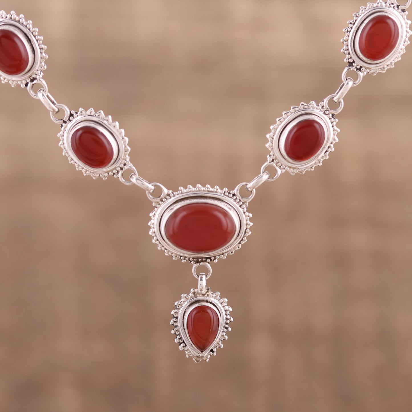 Magnificent Fire Handmade Natural Carnelian Link Pendant Necklace from India