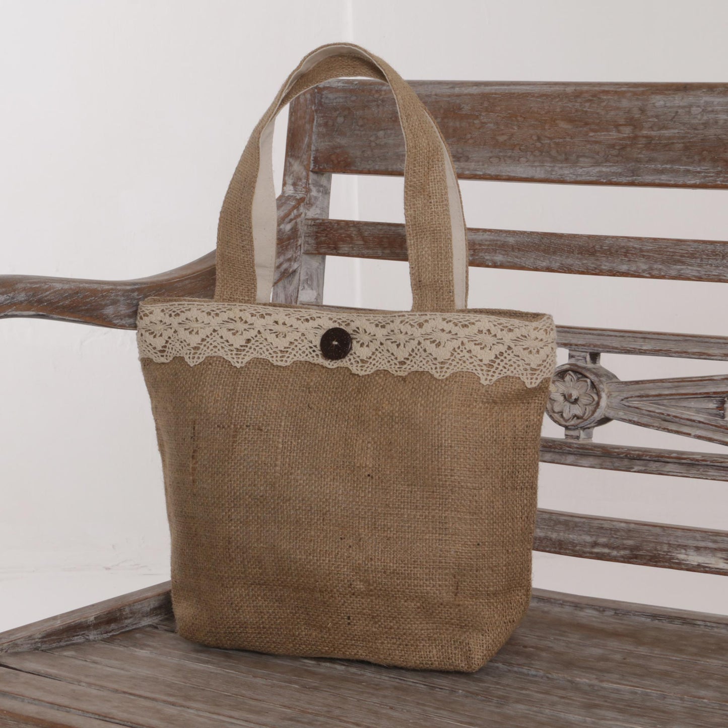 Malioboro Grove Natural Jute Tote Bag with Lace Trim and Coconut Shell