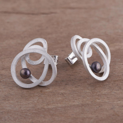 Dark Amazon Nest Modern Silver Earrings with Dark Grey Cultured Pearls