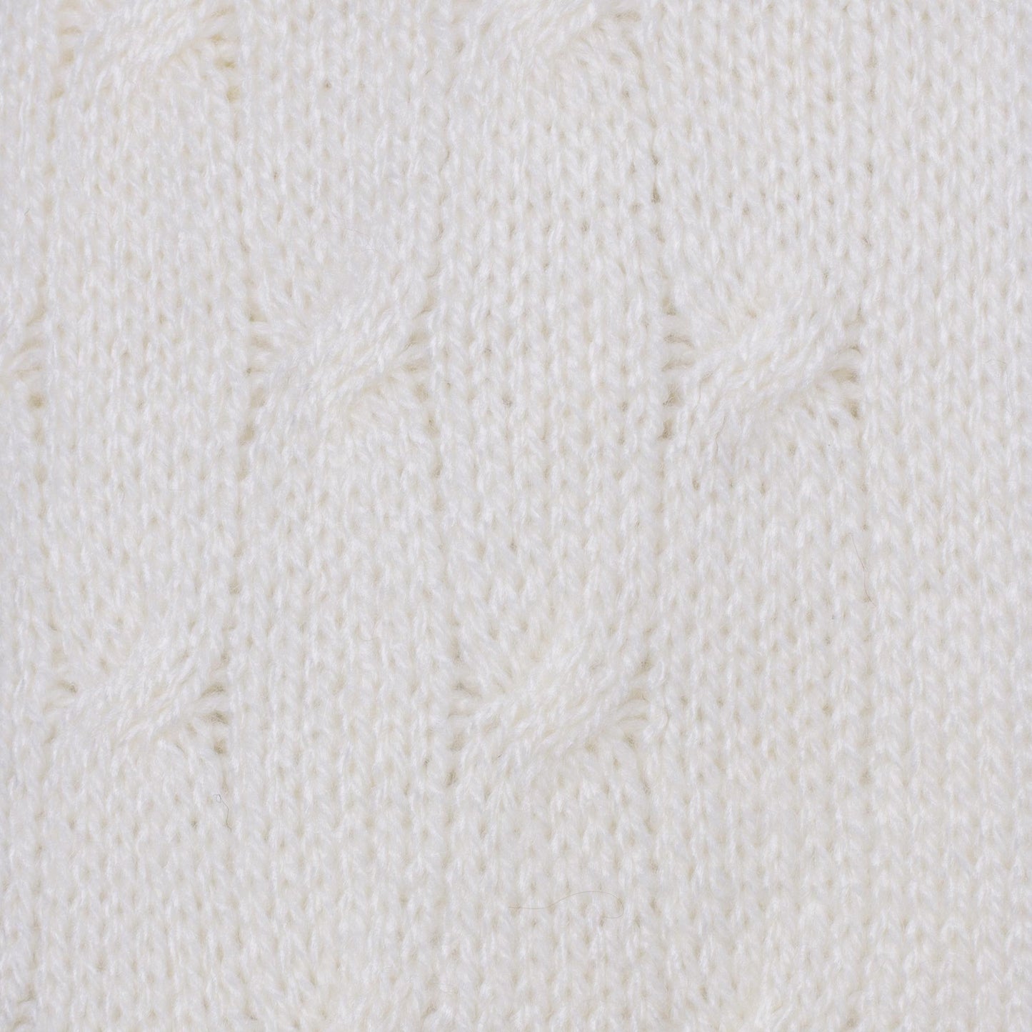 Soft Winter White Cable Knit Scarf