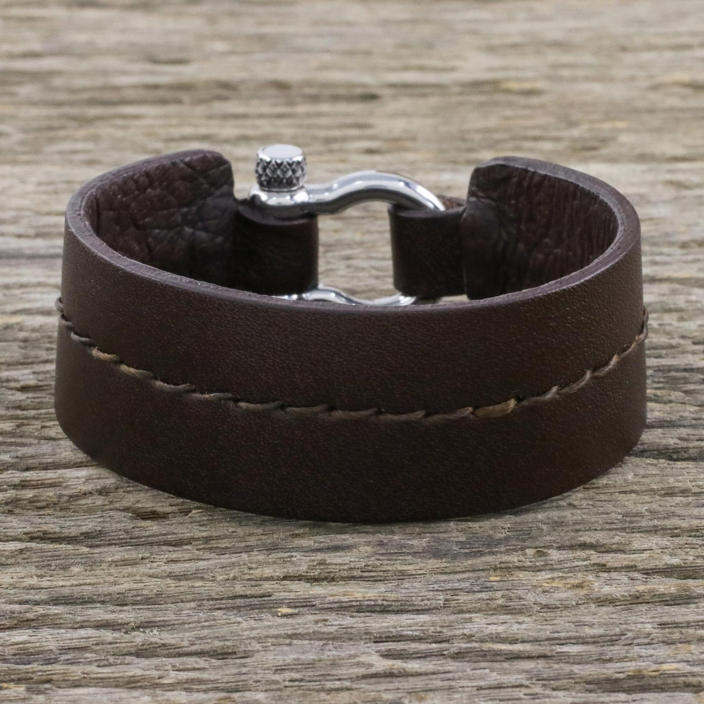 Rugged Femme Rugged Women's Brown Leather Bracelet with Shackle Clasp