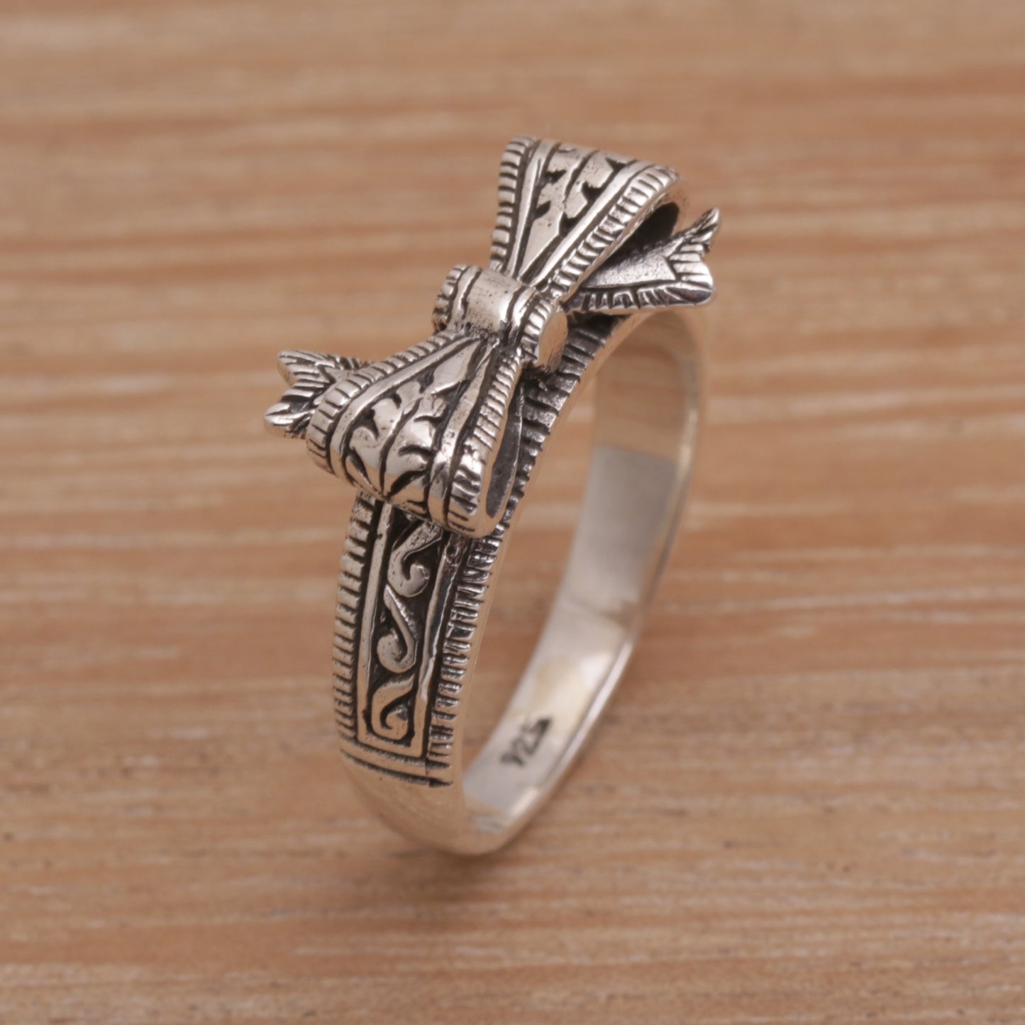 Celuk Bow Sterling Silver Cocktail Ring