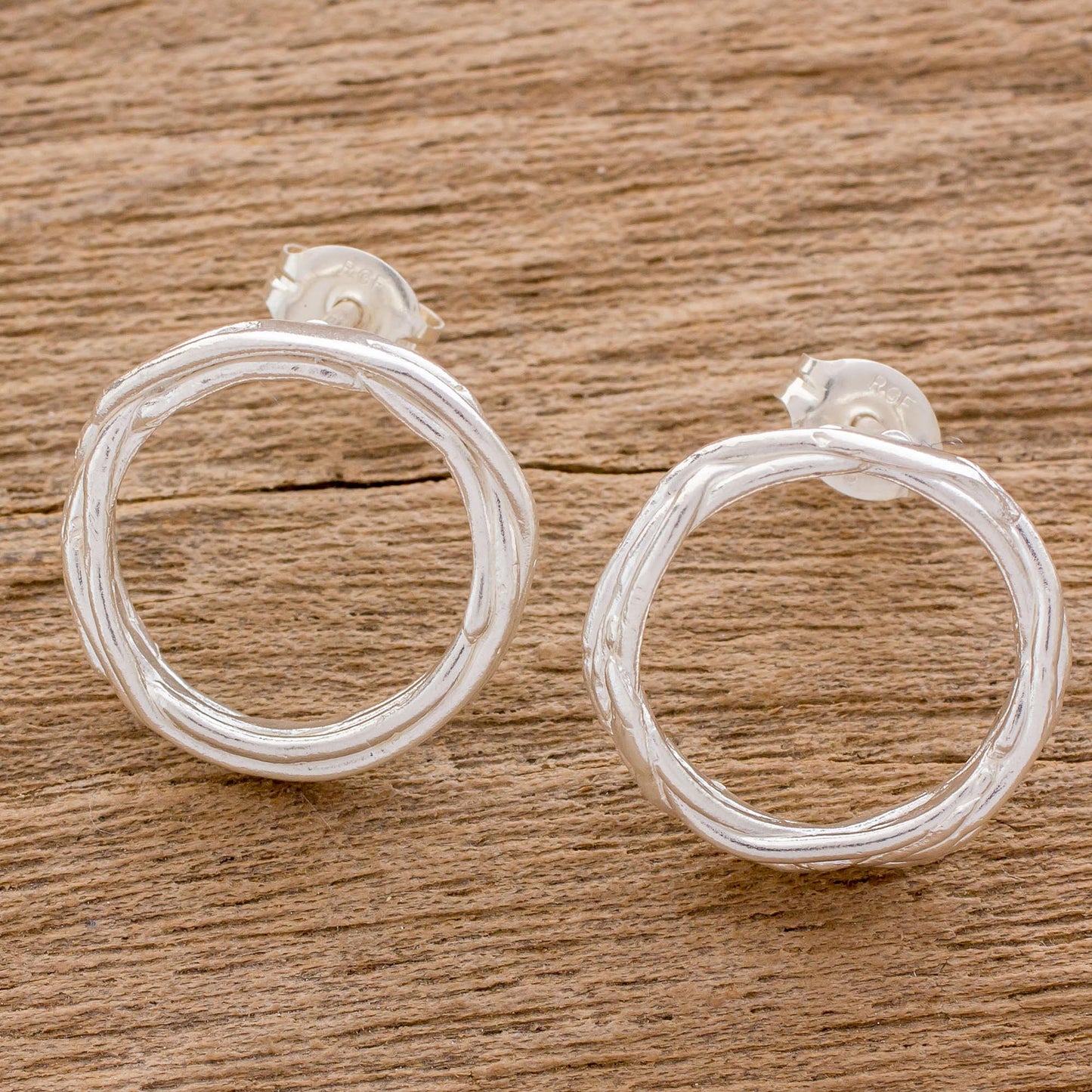 Love Nest Handcrafted Sterling Silver Circle Wreath Drop Earrings