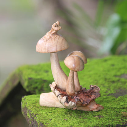 Resting Tree Frog Hand-Carved Jempinis Wood Tree Frog Mushroom Sculpture