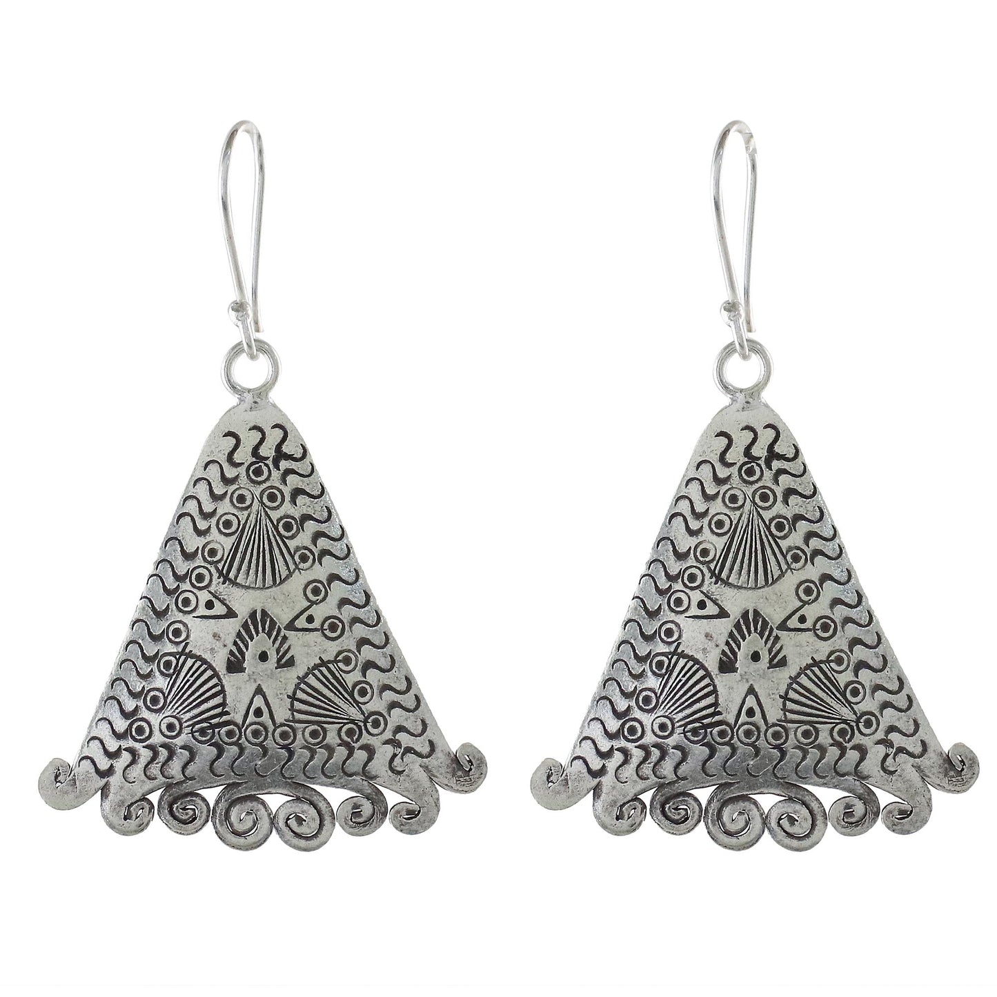 Karen Wanderer Triangular Karen Silver Dangle Earrings from Thailand