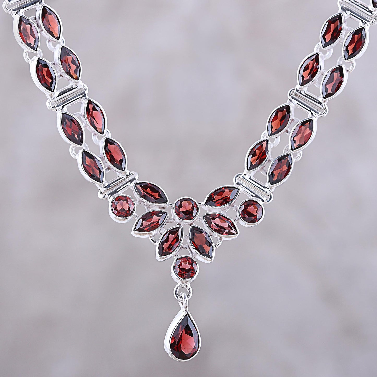 Evening in Delhi 17-Carat Garnet Pendant Necklace from India