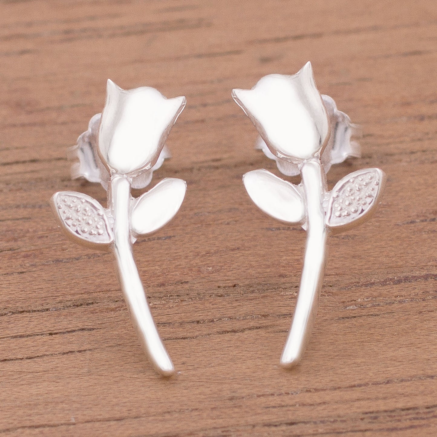 Tulip Gleam Tulip Flower Sterling Silver Drop Earrings from Peru